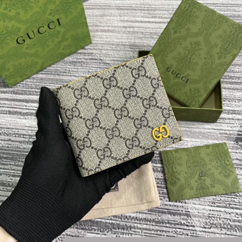 G*u*i wallets & purse